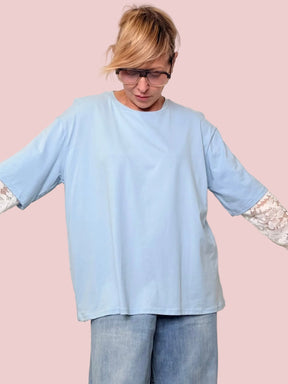 T-shirt Over Lace Mood