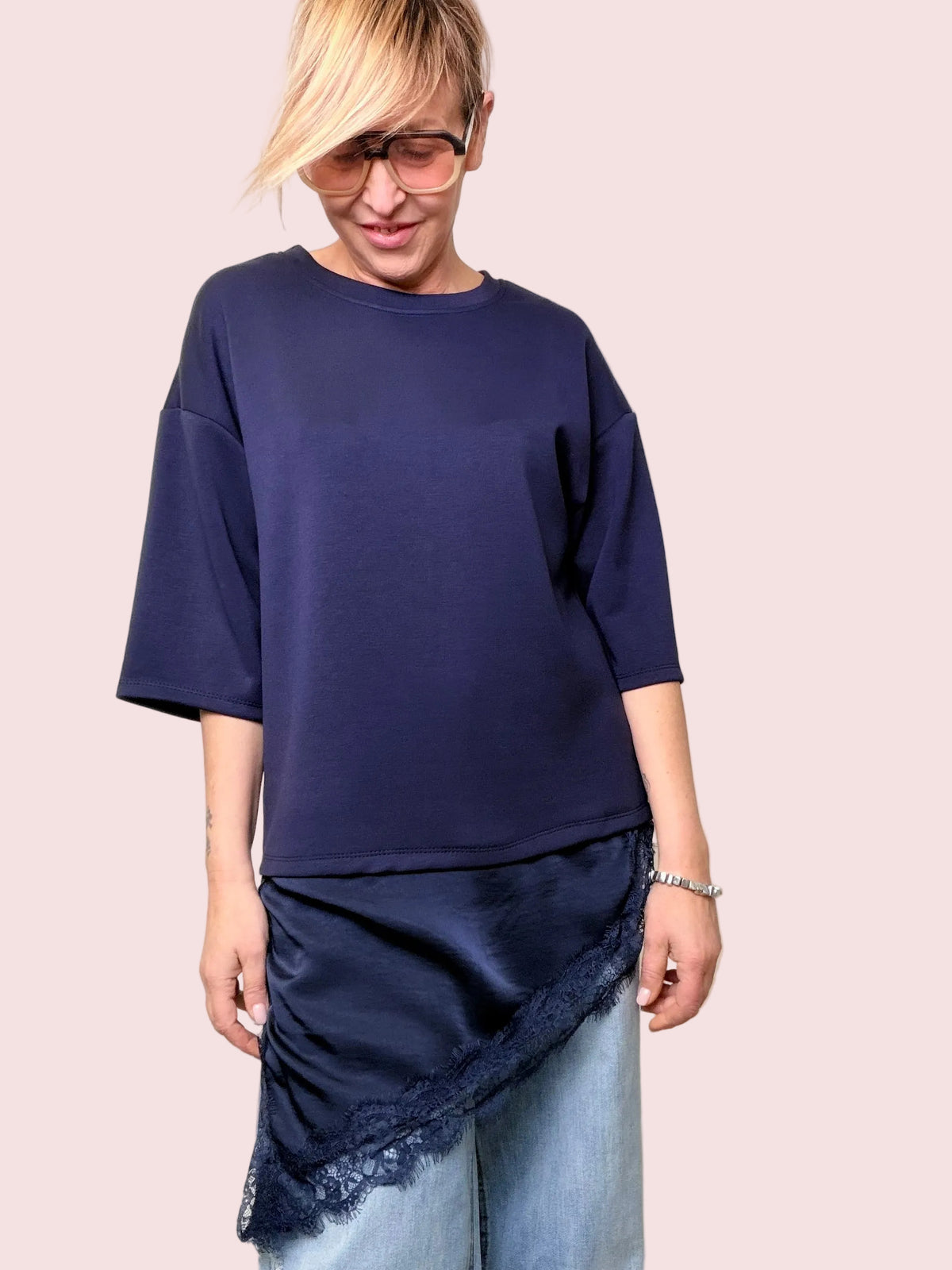 Felpa over con dettaglio pizzo