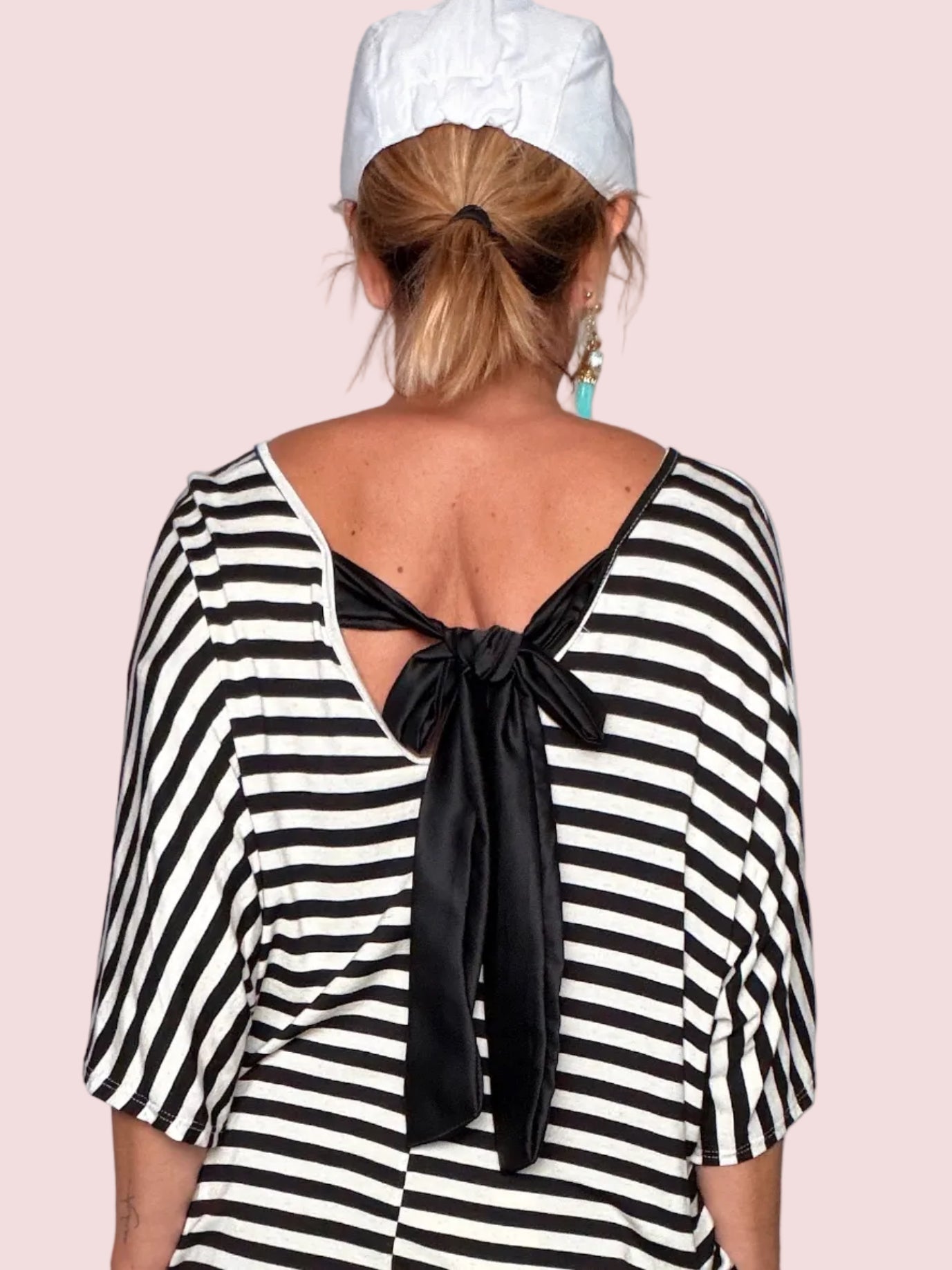 Maglia Oversize a Righe con Fiocco sulla Schiena