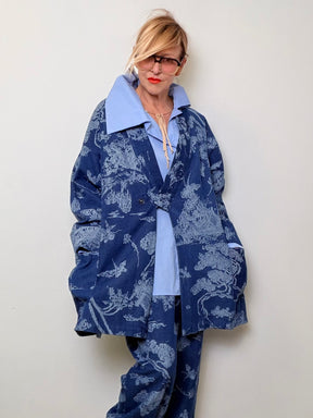 Giacca jeans over stampata – carattere libero