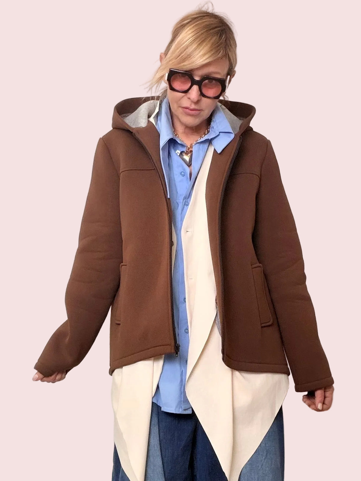 GIACCA IN NEOPRENE CON CAPPUCCIO