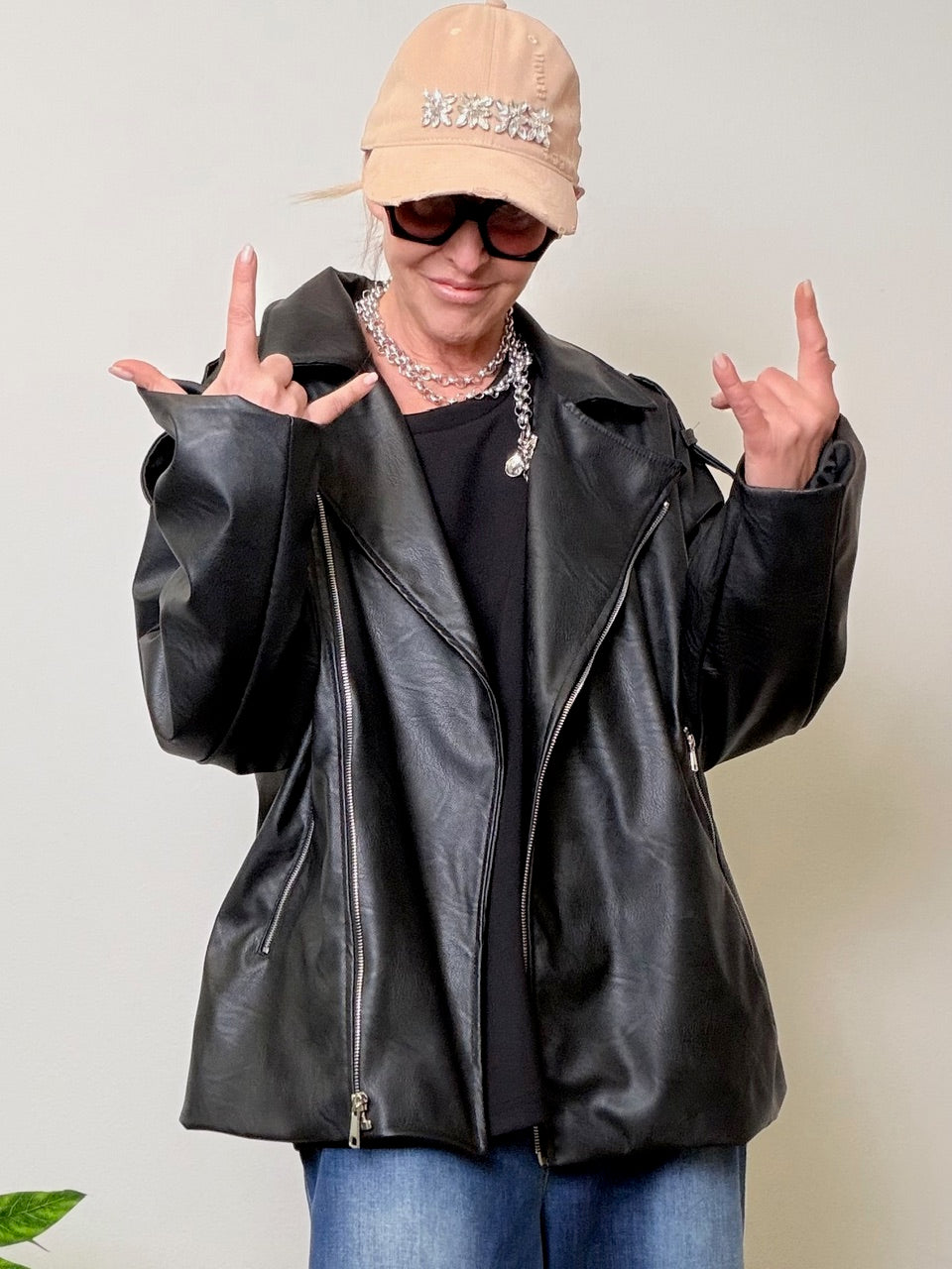 CHIODO IN ECOPELLE OVER