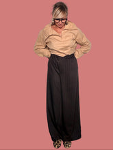 Pantalone marrone gessato a gamba ampia