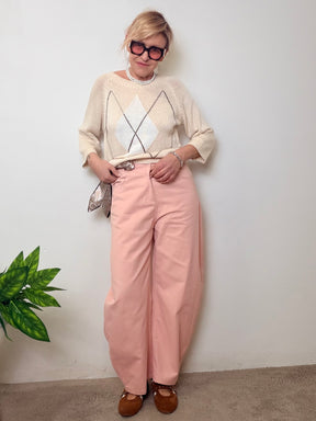 PANTALONE BANANA CON FOULARD