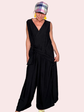 Tuta Jumpsuit con Nodo Frontale