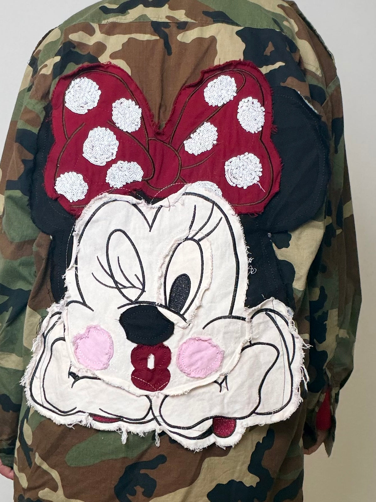 GIACCA  CAMICIA VINTAGE  CAMOUFLAGE CON PATCH IRONICA