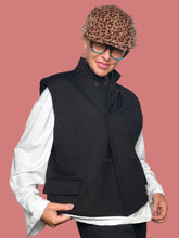 Gilet nero Philia Loft con collo alto e chiusura doppiopetto