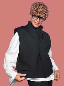 Gilet nero Philia Loft con collo alto e chiusura doppiopetto