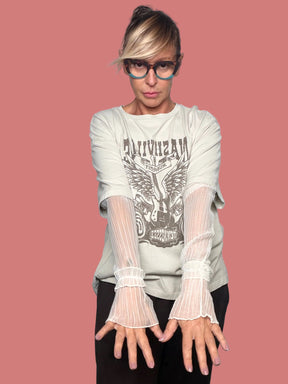 T-shirt écru con stampa grafica Philia Loft