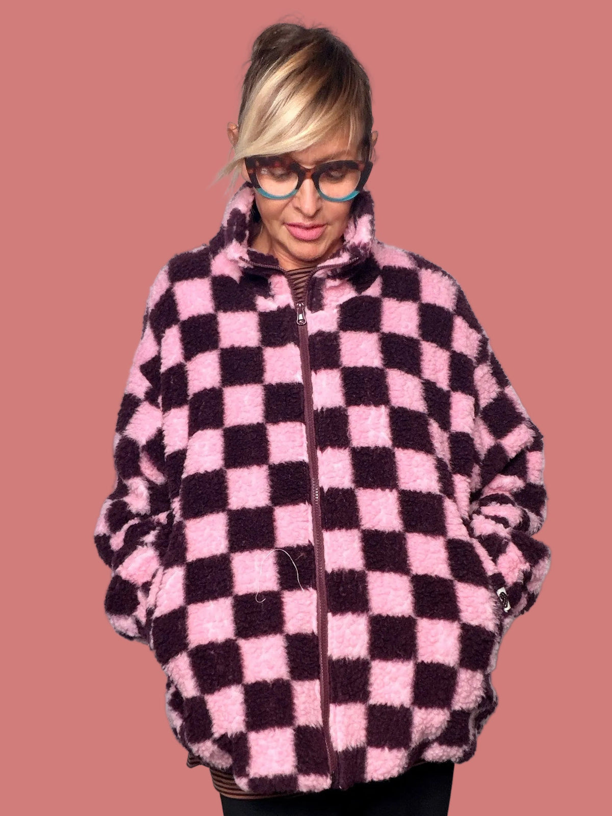 Giubbotto da donna a quadri effetto teddy, vista laterale