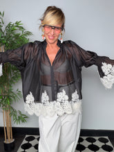 Camicia Over con Pizzo Macramé — | Bianco e Nero