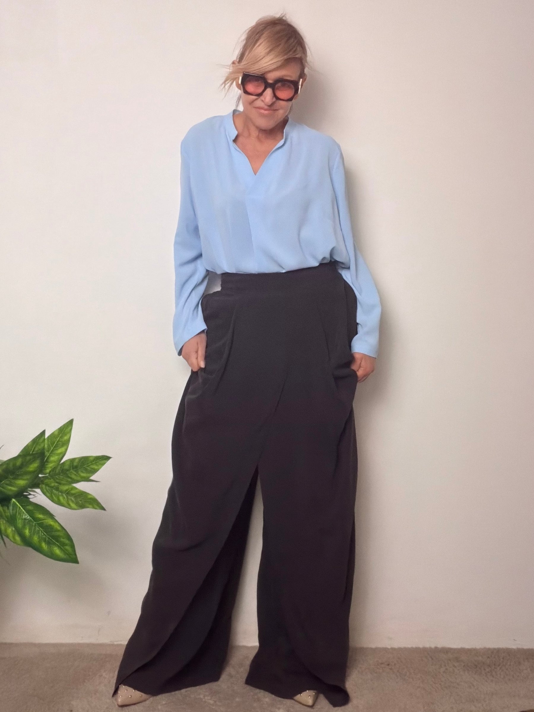 Pantalone in Tencel con Drappeggio ed Elastico in Vita