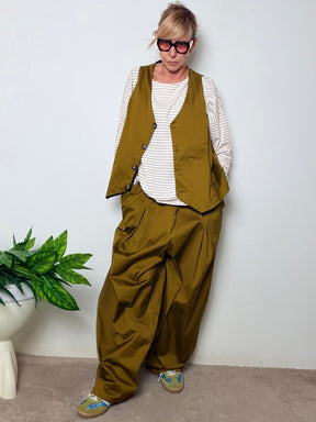 Pantalone over con coulisse in vita