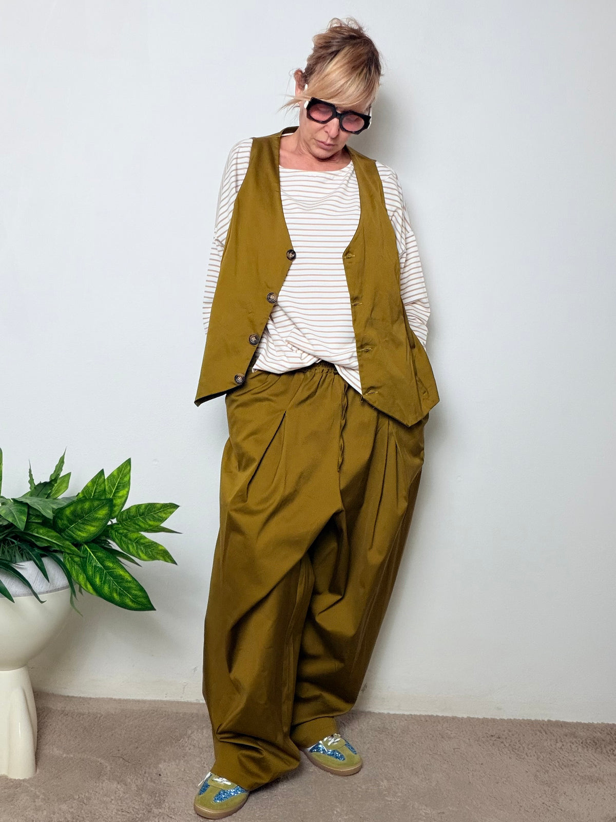 Pantalone over con coulisse in vita