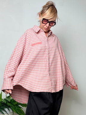 Camicia over a quadri “Creativy Studios”