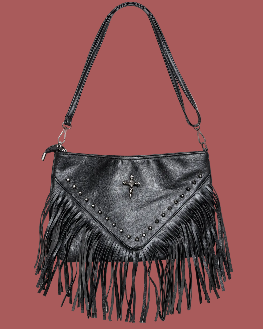 Borsa nera in ecopelle con frange e borchie