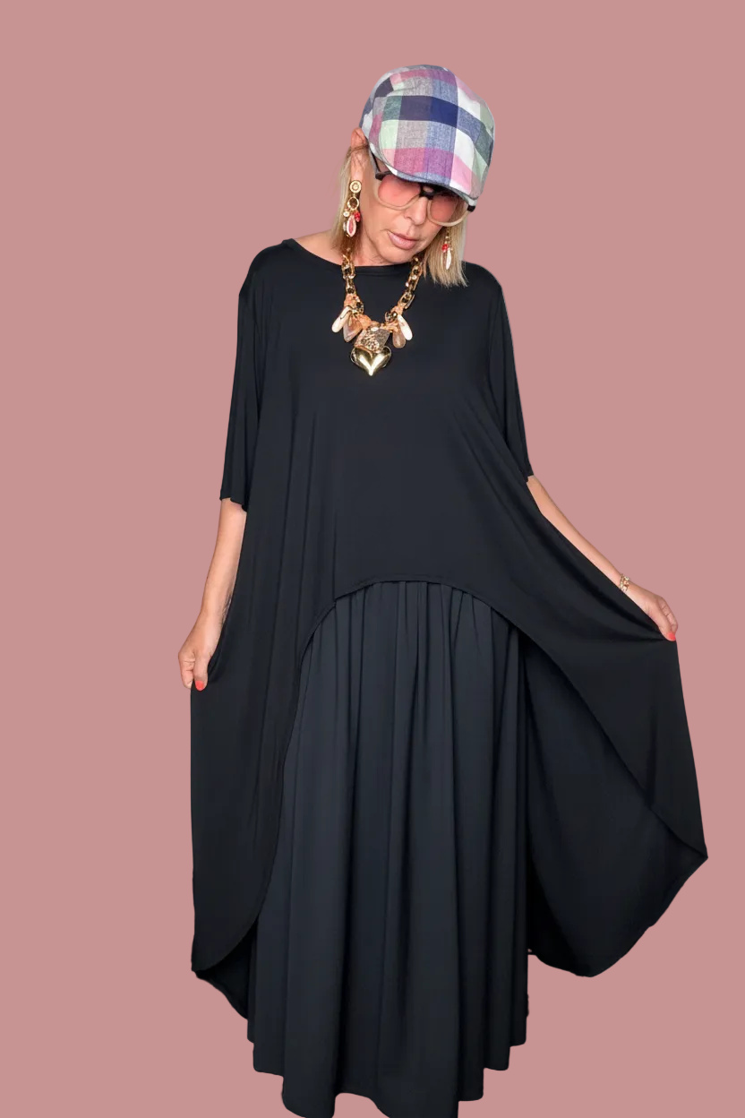Tunica Maxi in Maglia — Orlo Asimmetrico