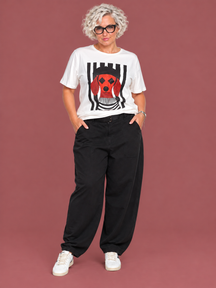 Pantalone stella — modella curvy