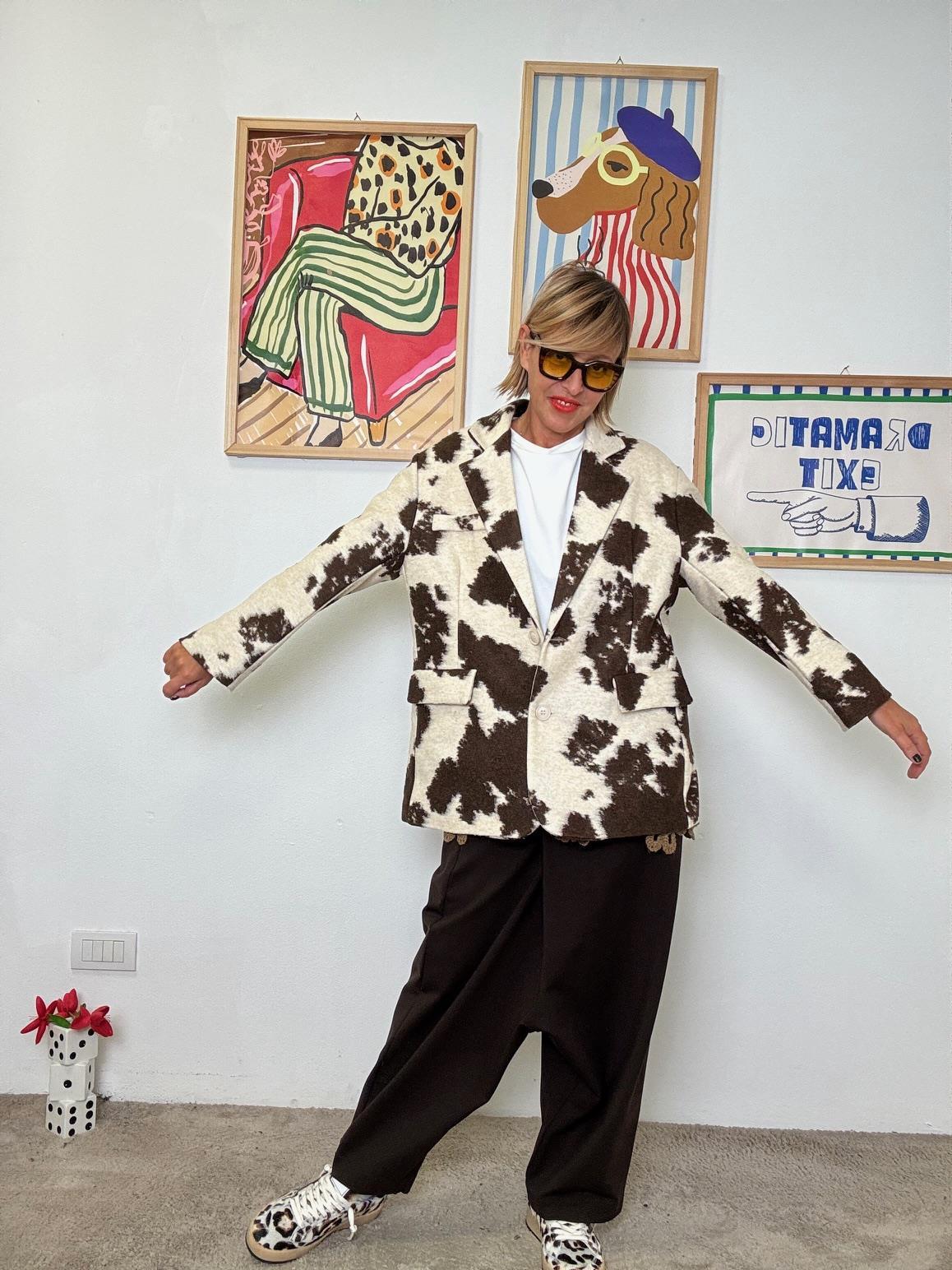 DEJA VU - Giacca maculata effetto pelliccia  Stile audace e morbide vibrazioni A25LU619/ MUCCA DEJA VU 