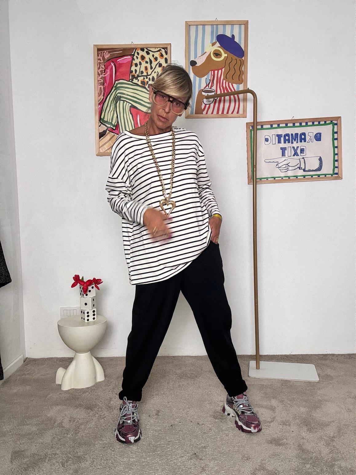 DEJA VU-  Pantaloni in bengalina  comfort, stile e versatilità in un solo capo A25UN203/ NERO DEJA VU 