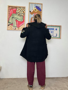 FEMALE - Cardigan nero con ricami floreali  caldo, unico e pieno di personalità ZM57001/ NERO FEMALE 