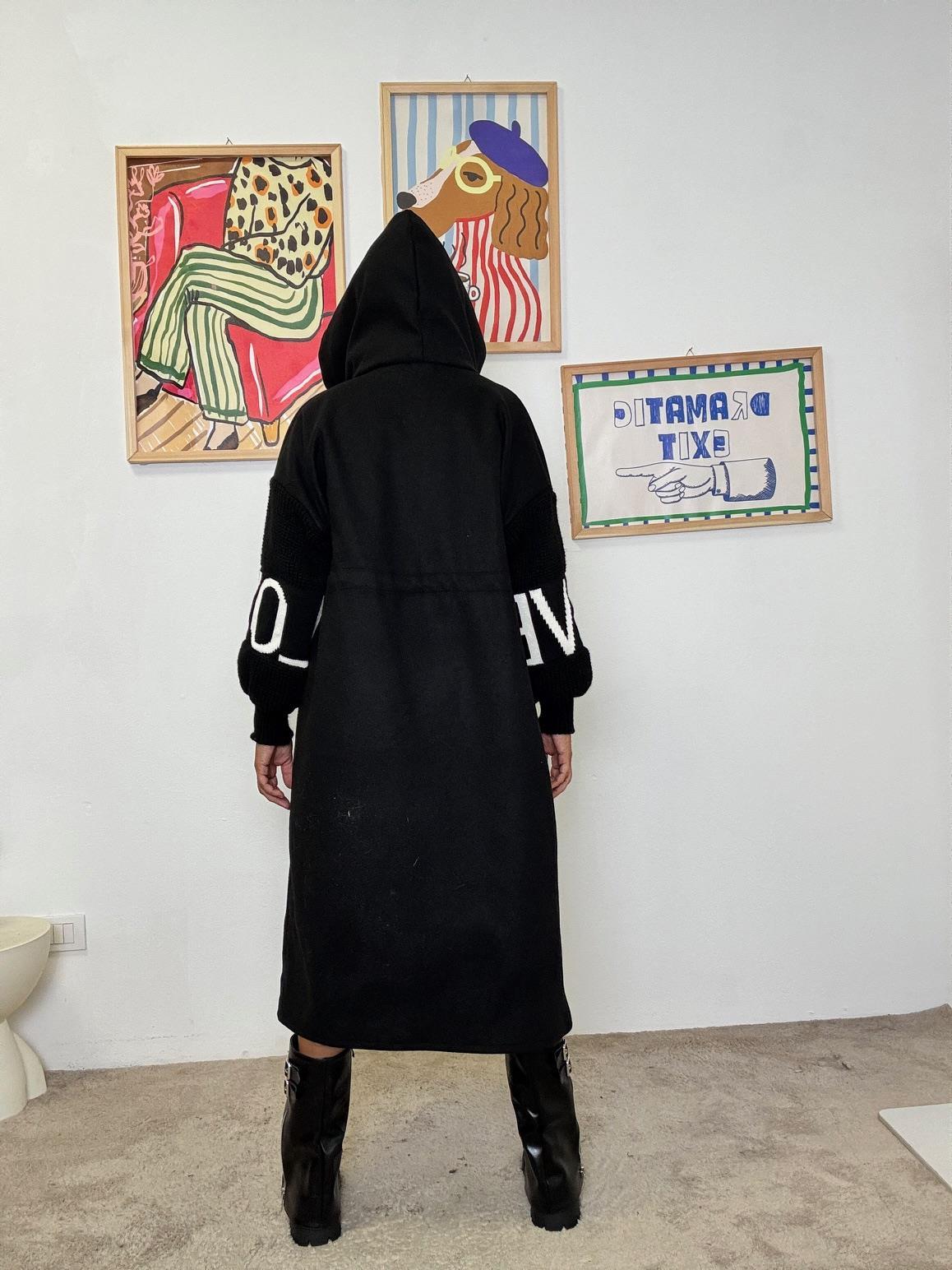 FEMALE - Cappottino in  panno con cappuccio  stile cozy e grinta urbana NERO 80069/ LOVE NERO FEMALE 