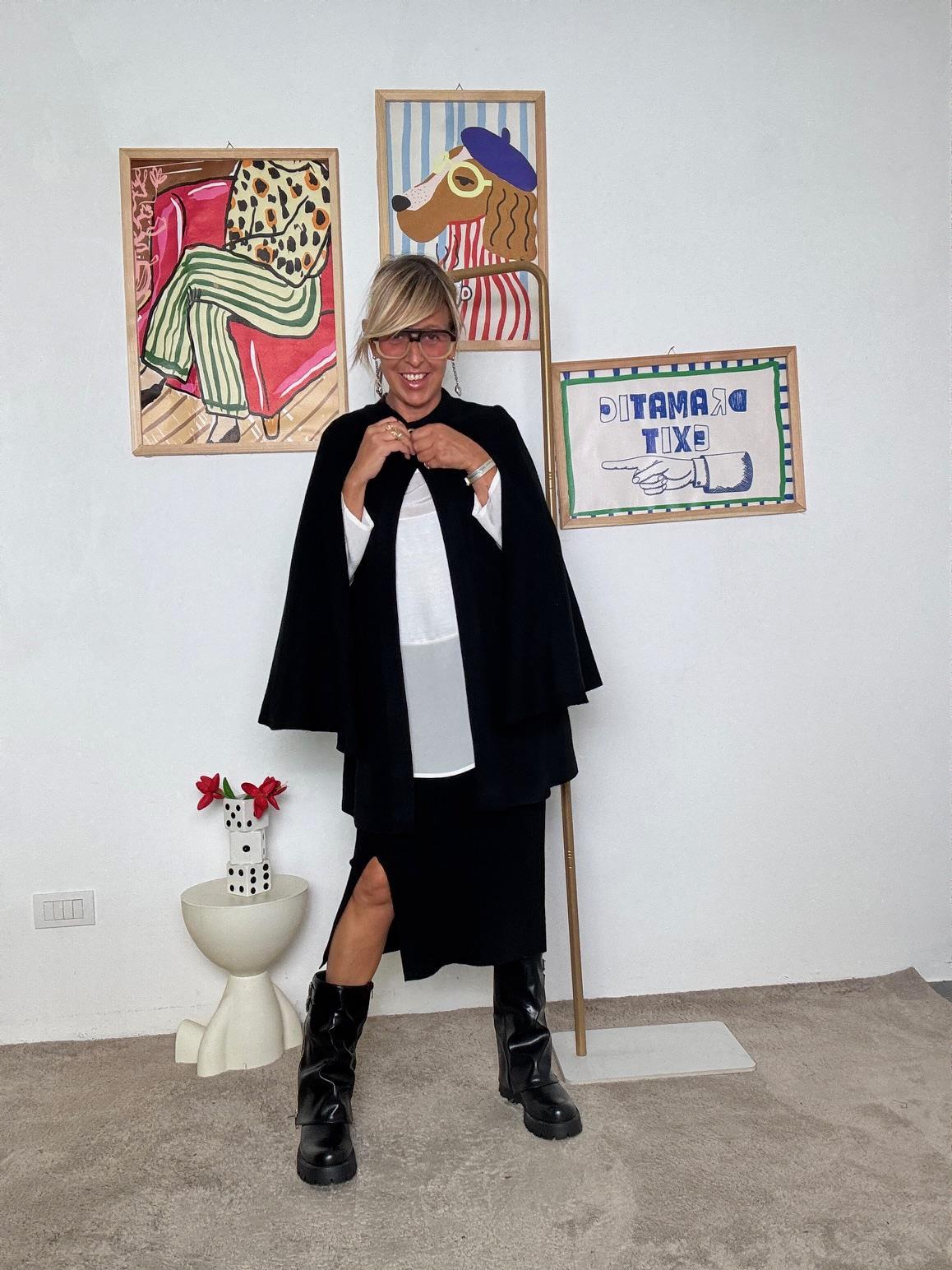 FEMALE - Giacca mantella donna elegante con top integrato  stile chic e sofisticato LA90015/ NERO FEMALE 