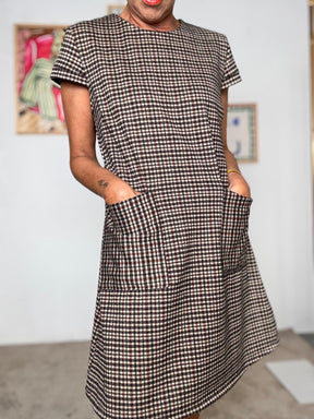 FEMALE - Abito corto a quadretti  casual chic con un tocco retrò 38622/ CHECK FEMALE 