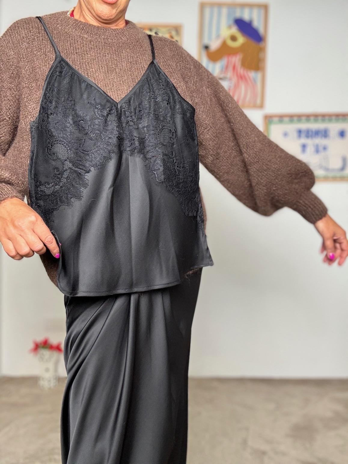 SOUVENIR - Maglia con top cucito: stile unico e praticità in un solo capo! moro S38M1117/ MORO SOUVENIR 