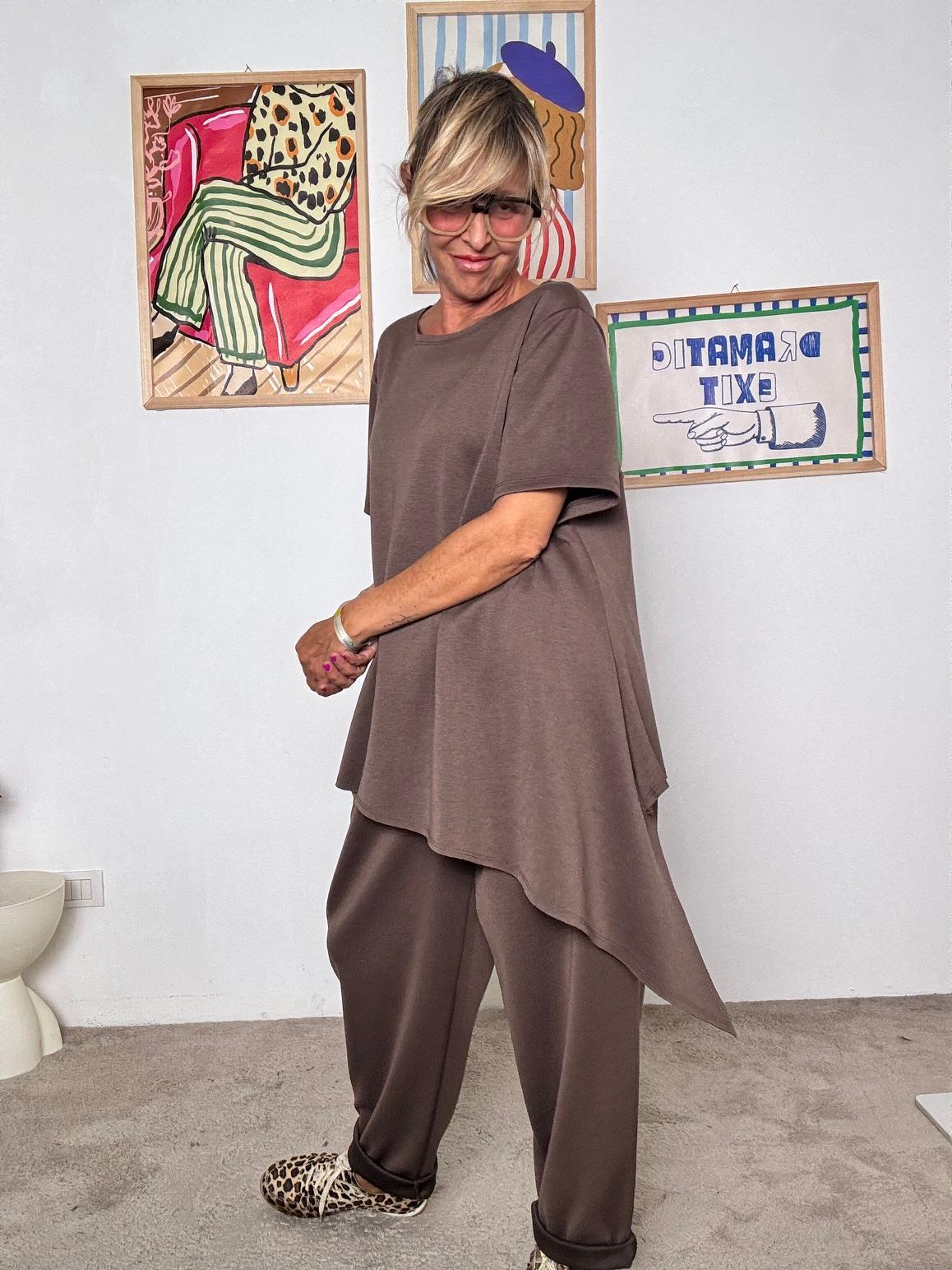 SUSY STAR - Completo donna marrone  stile comfy chic e moderno moro STLS12091690/ MORO SUSY STAR 