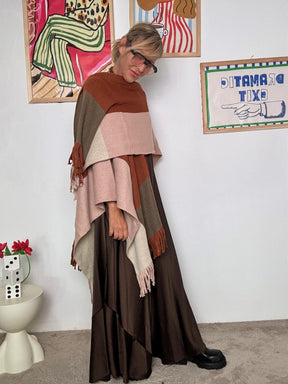 FEMALE -Mantella Abbraccio Nomade  A Quadri con Frange CO96001/ RUGGINE/ROSA FEMALE 