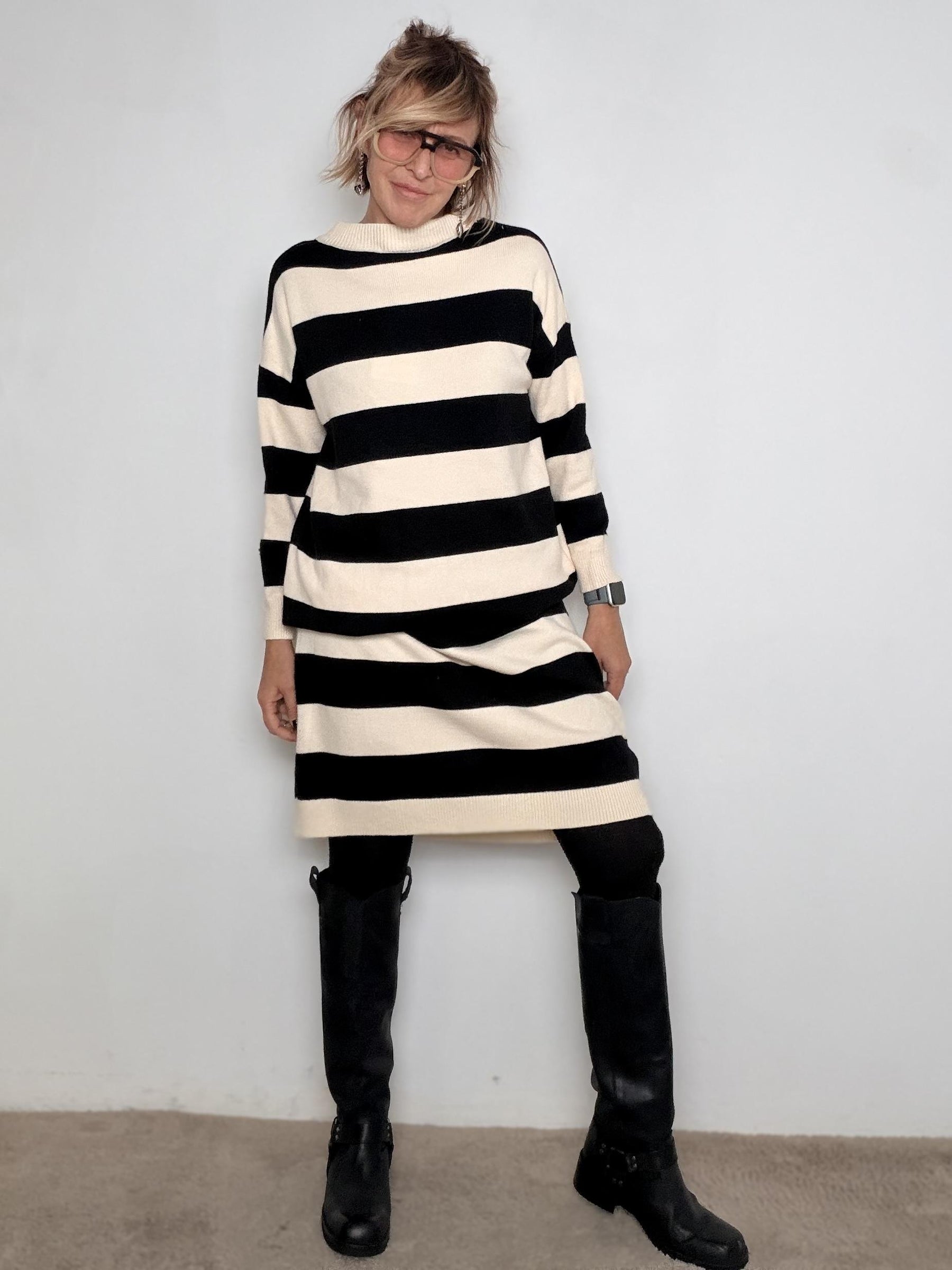  8021/ PANNA/NERO FEMALE 