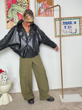 HAVE ONE - Bomber oversize in ecopelle NERO  Stile urban chic JVS-P039/ NERO HAVE ONE 