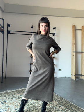 FEMALE_ Abito "Urban Muse" in Punto Milano Moro  Comfort senza compromessi, stile senza sforzo 31759YRXT/ BROWN FEMALE 