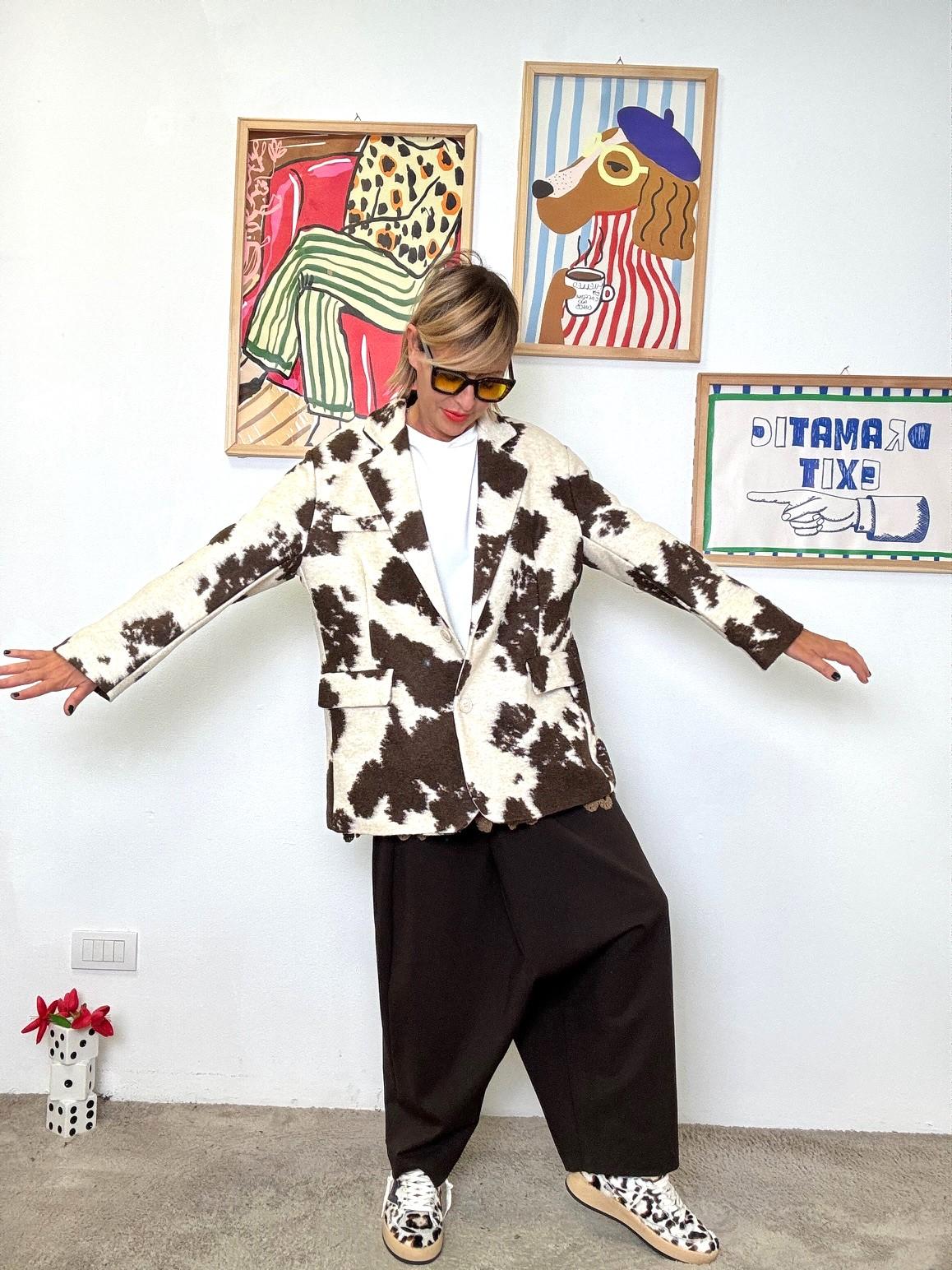 DEJA VU - Giacca maculata effetto pelliccia  Stile audace e morbide vibrazioni A25LU619/ MUCCA DEJA VU 