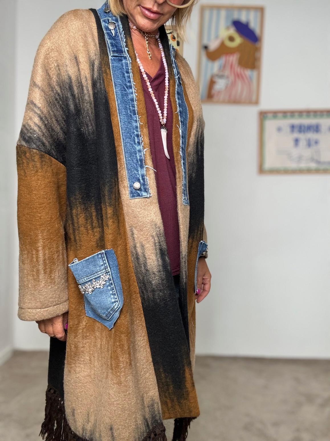 DEJA VU - Cappotto donna vintage  stile unico con dettagli in jeans A25DL610/ VINTAGE DEJA VU 