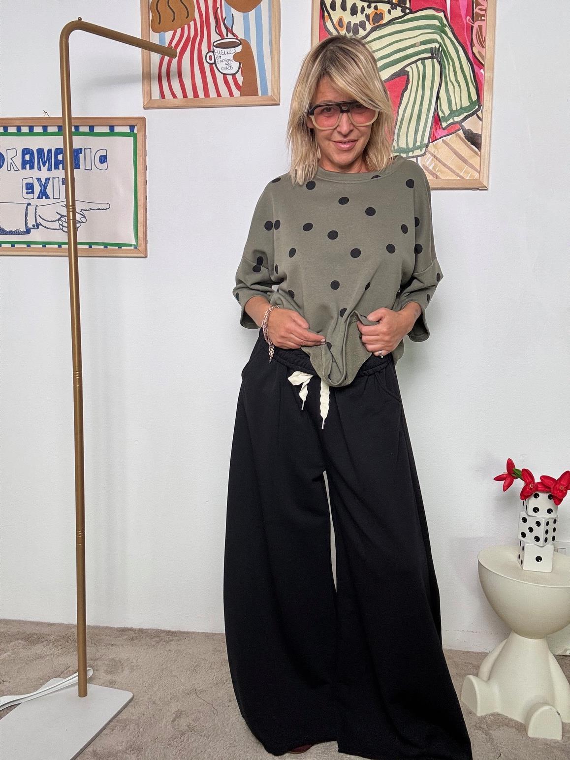 FEMALE - Felpa Oversize "Dot Power"  Stile comodo con personalità <BR/>VERDE H1416/ VERDE MILIT FEMALE 