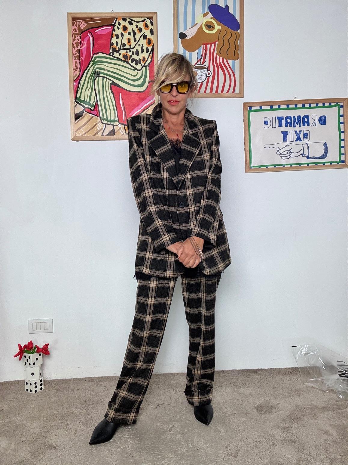 FEMALE - Giacca a quadri dal taglio maschile chic A25FL607/ SCOZZESE DEJA VU 