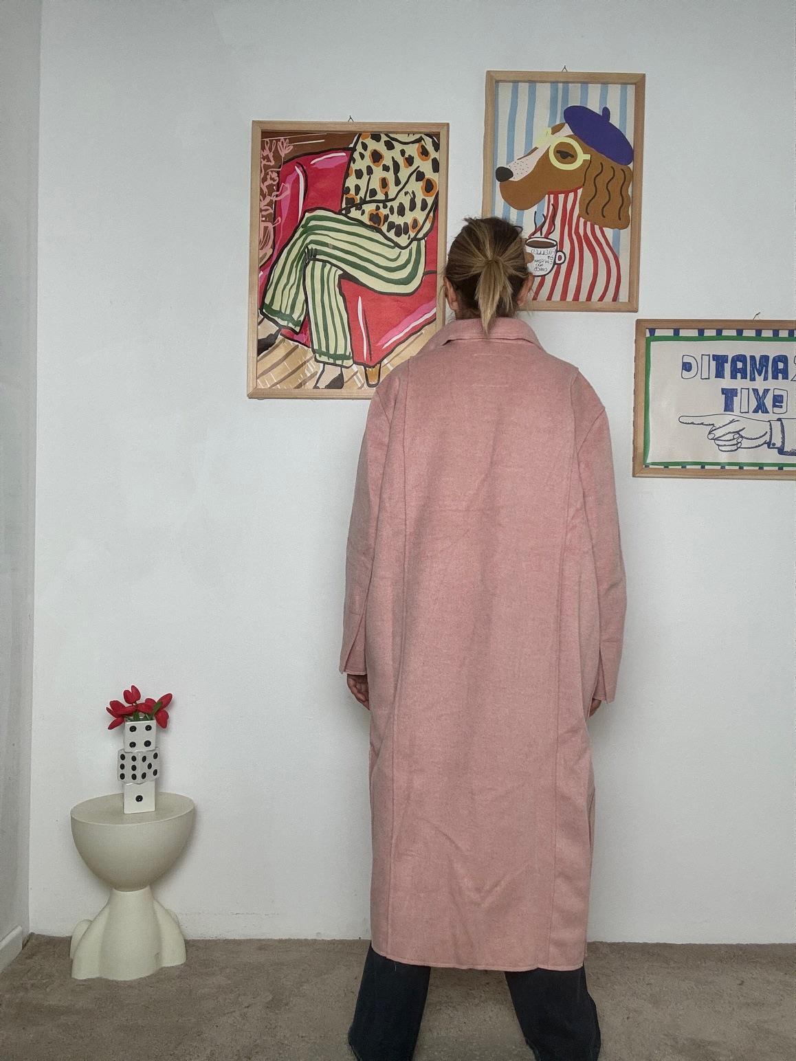 FEMALE - Cappotto lungo in panno rosa: caldo, elegante e originale WM2301/ ROSA FEMALE 