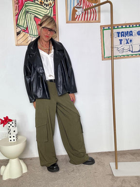 HAVE ONE - Bomber oversize in ecopelle NERO  Stile urban chic JVS-P039/ NERO HAVE ONE 