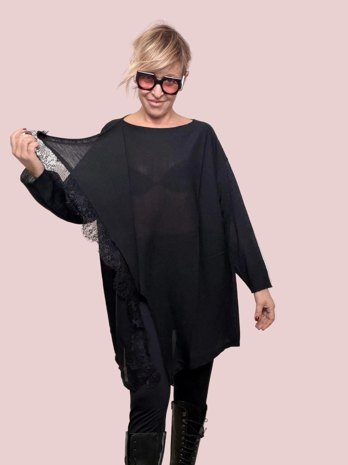 Maglia Over Asimmetrica Effetto Velo ST78539/ NERO SUSY STAR 