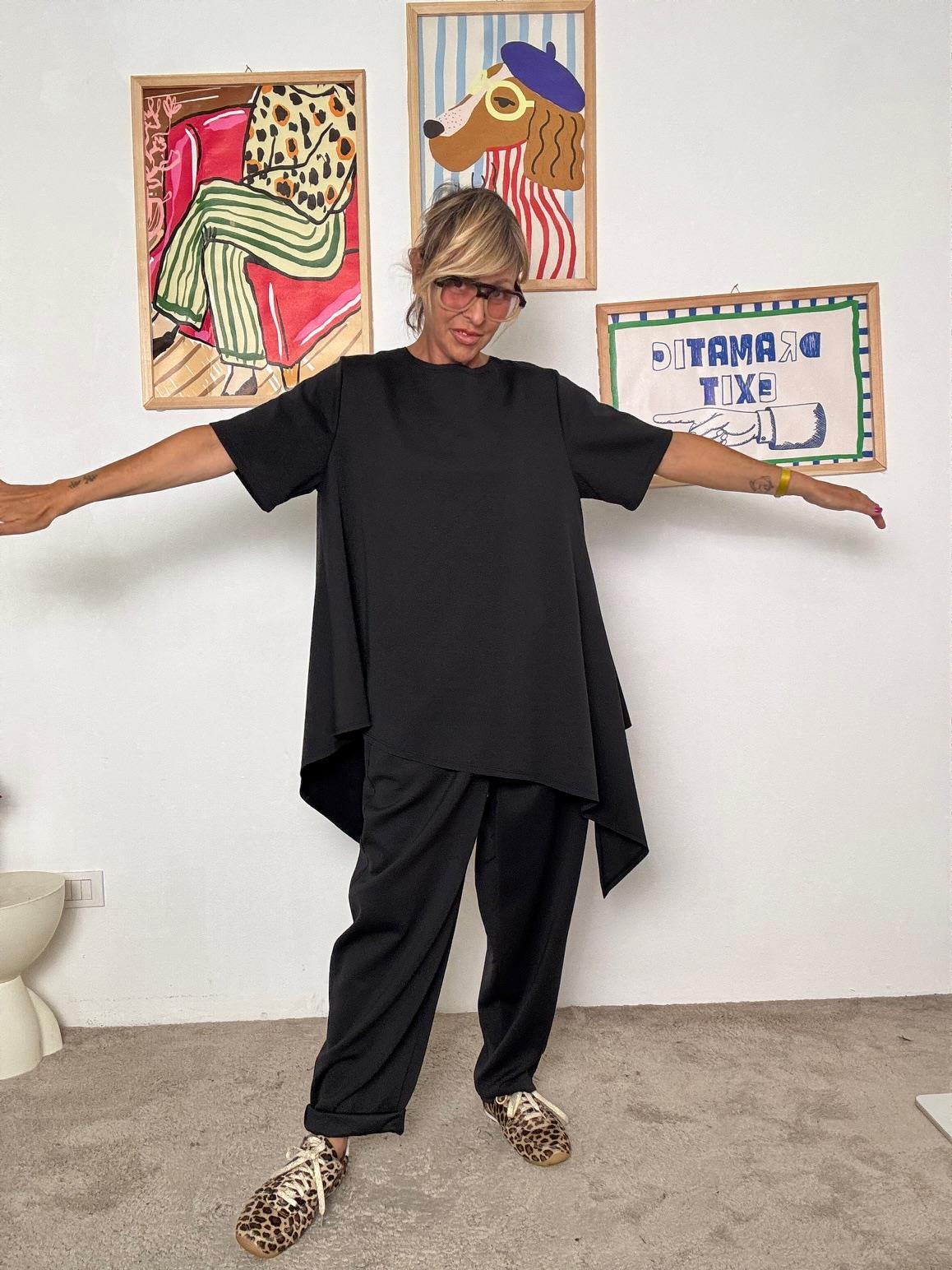 SUSY STAR - Completo donna marrone  stile comfy chic e moderno NERO STLS12091690/ NERO SUSY STAR 