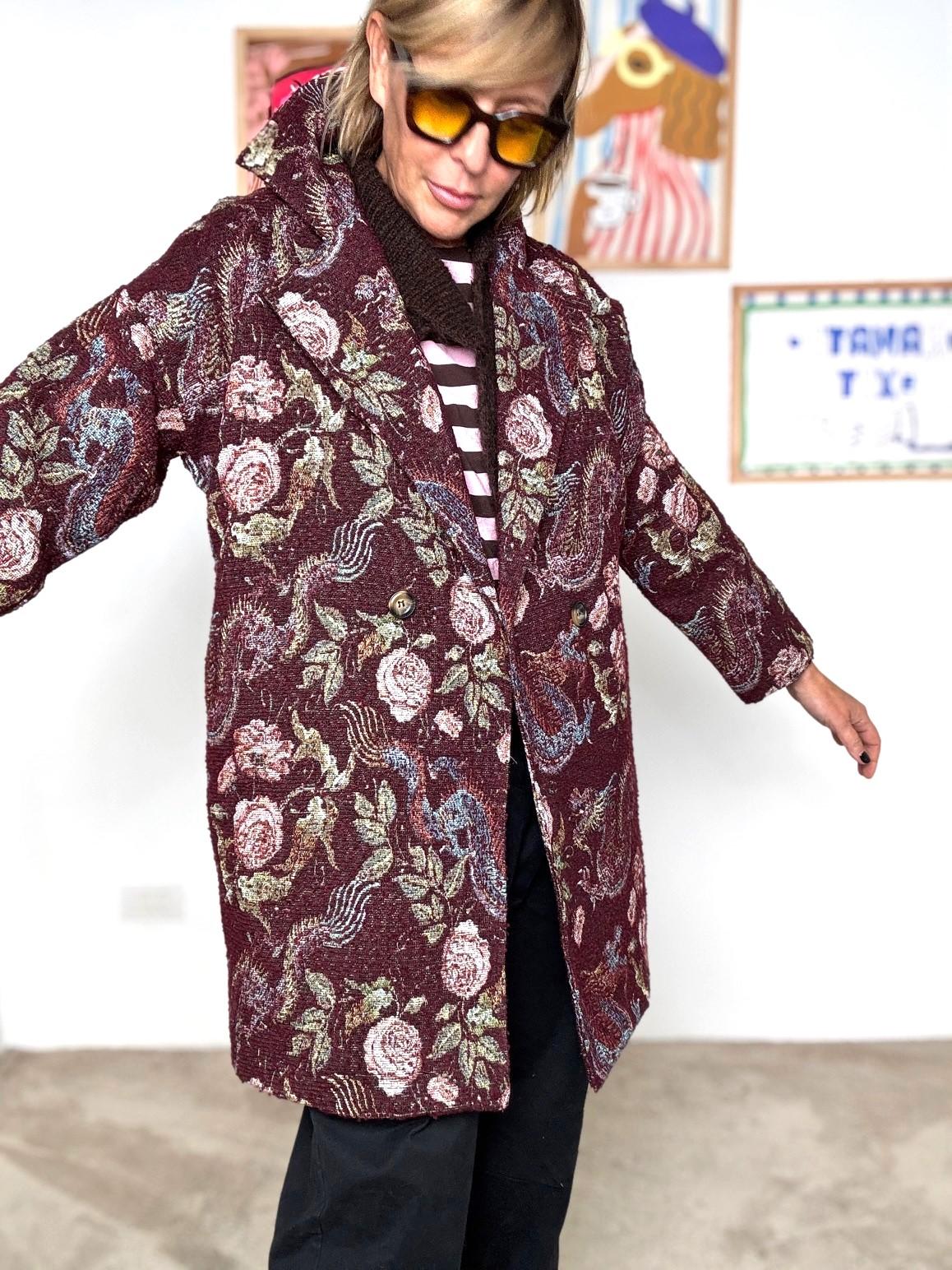 FEMALE - Cappotto jacquard fantasia  Eleganza con personalità VINO L5M264/ FANTA VINO FEMALE 