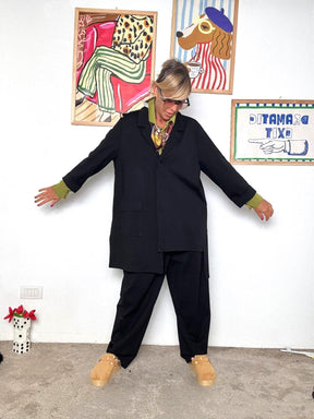 FEMALE . Giacca Asimmetrica Over BS1897NRLMB/ NERO FEMALE 