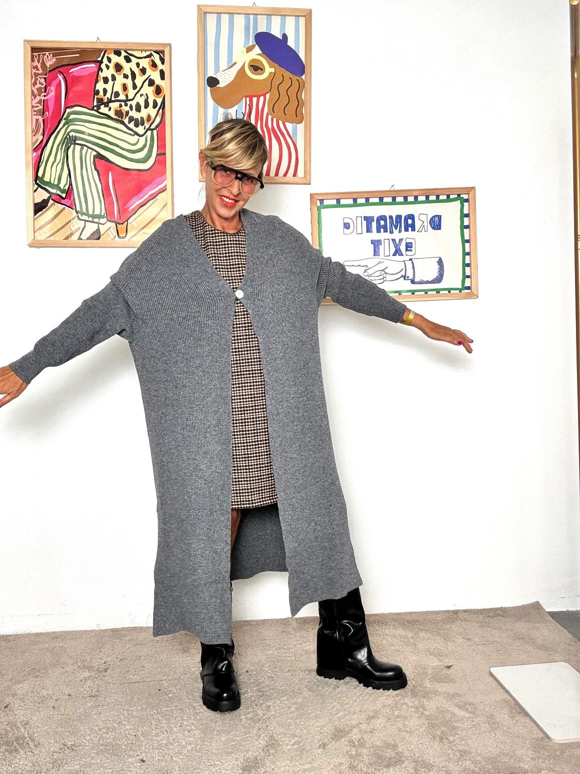 SUSY MIX - Cardigan lungo nero minimal chic  elegante, versatile e super comodo GRIGIO 185SX/ GRIGIO SUSY MIX 