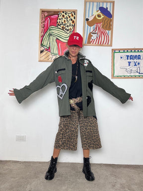 FEMALE - Camicia vintage verde militare con patch  stile grintoso e originale U7/ VERDE MILITARE FEMALE 