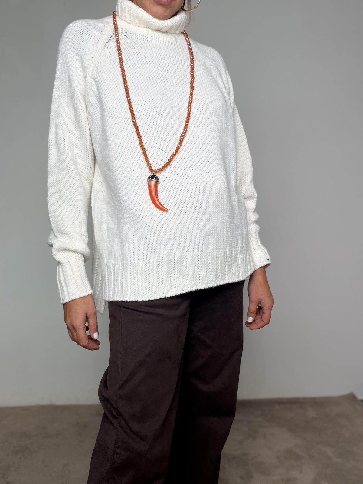 FEMALE - Maglia Cozy Chic 5519/ PANNA FEMALE 