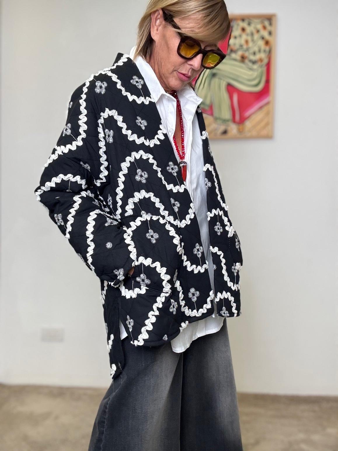 FEMALE - KIMONO TRAPUNTINO WAVY MOOD  CALDO, LEGGERO E SUPER CHIC 15302-1/ NERO FEMALE 