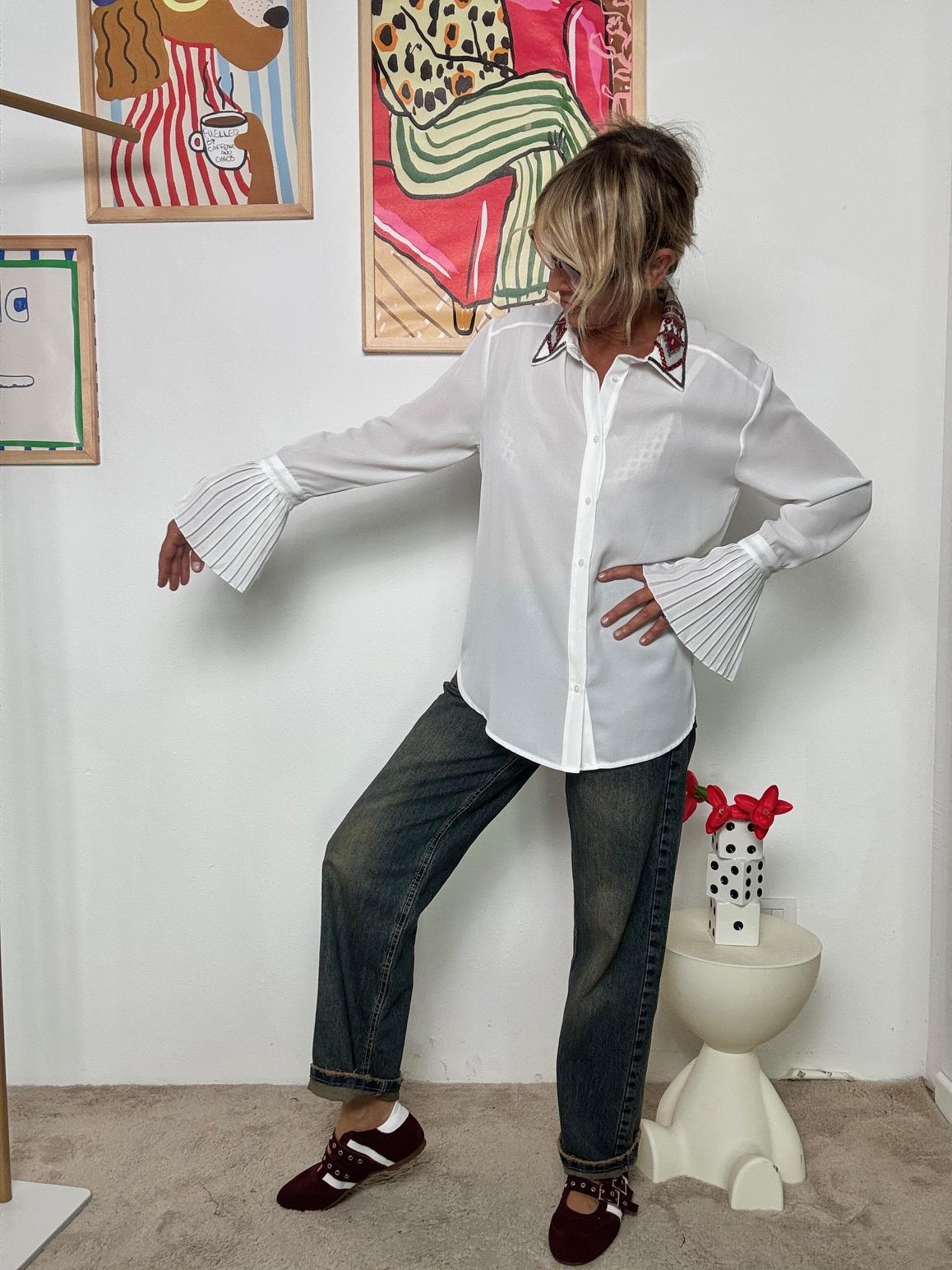 SOUVENIR - Camicia Drama Queen  Dettagli che fanno scena T38R0153/ PANNA SOUVENIR 