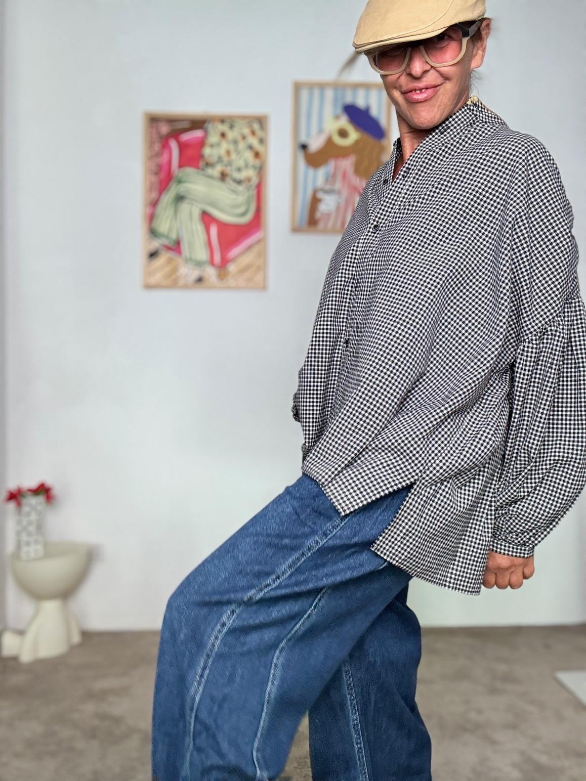 FEMALE - Jeans a Gamba Larga Unisex in Denim Rigido  Stile Urban Oversize WZ139/ JEANS FEMALE 